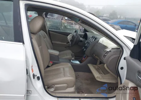 2009 Nissan Altima 2.5 S z USA, uszkodzony, nr VIN 1N4AL21EX9N469703